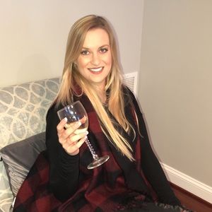 Meet your Posher, Alexis